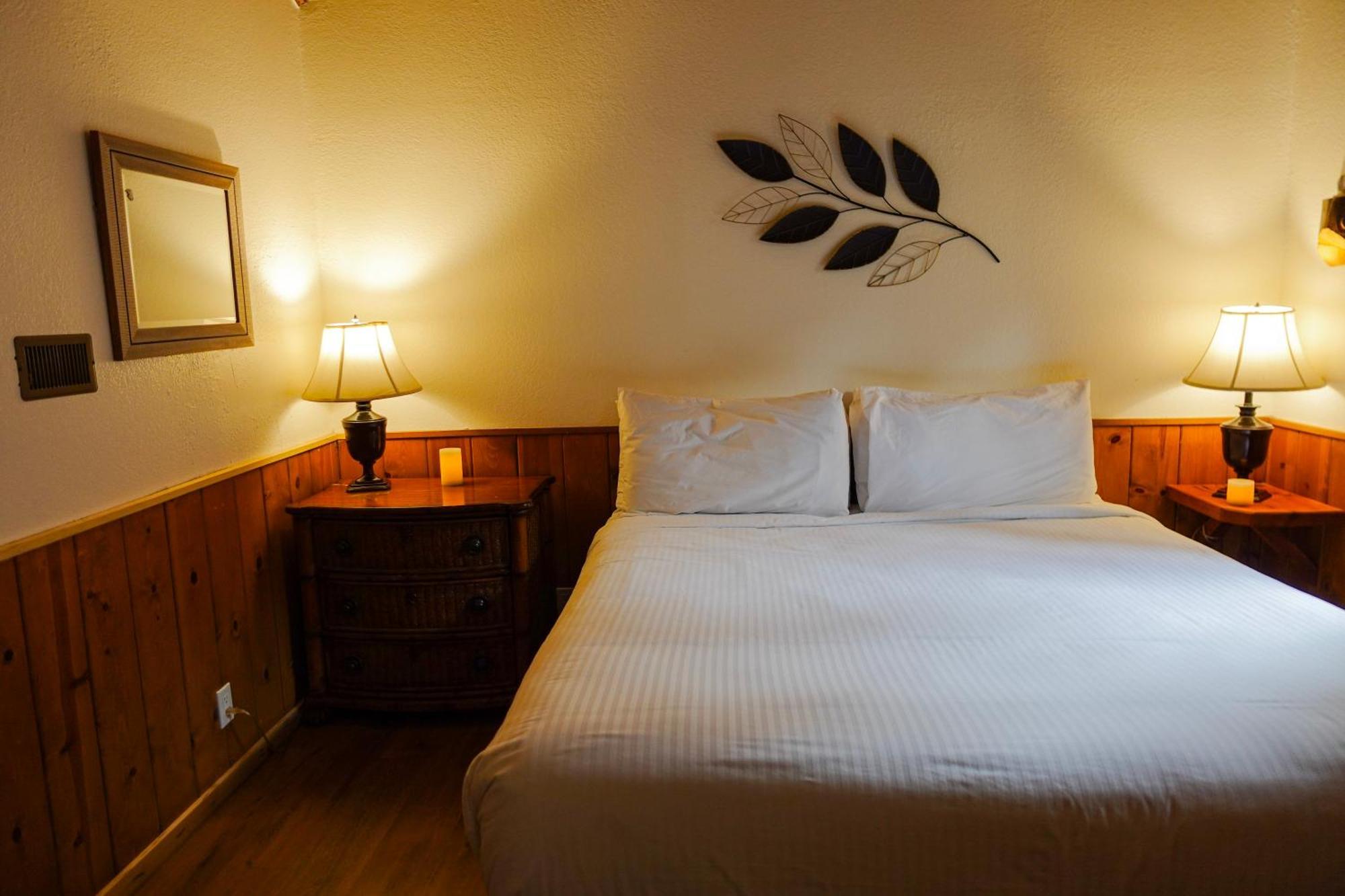 Sleepy Hollow Cabins & Hotel Crestline Exterior foto